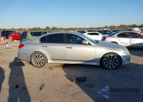 2012 Hyundai Genesis 4.6 z USA, uszkodzony, nr VIN KMHGC4DF4CU166106